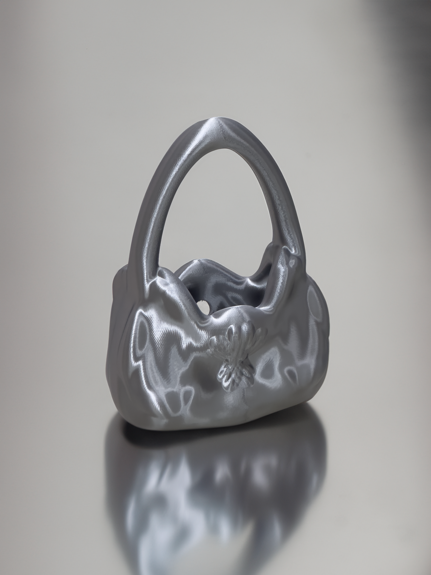 SCULPTURAL BAG SILVER